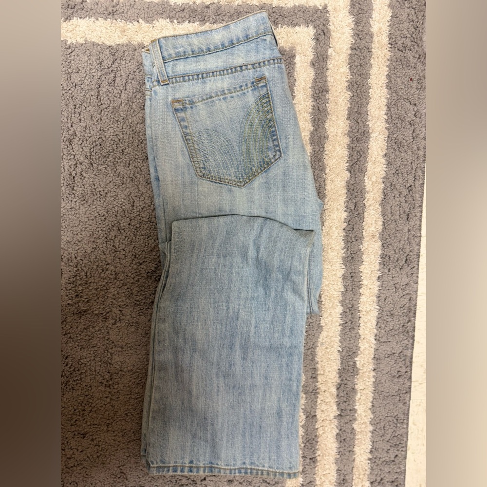 Vintage Truck Jeans size 11 w/super cool pockets
no stains or damage